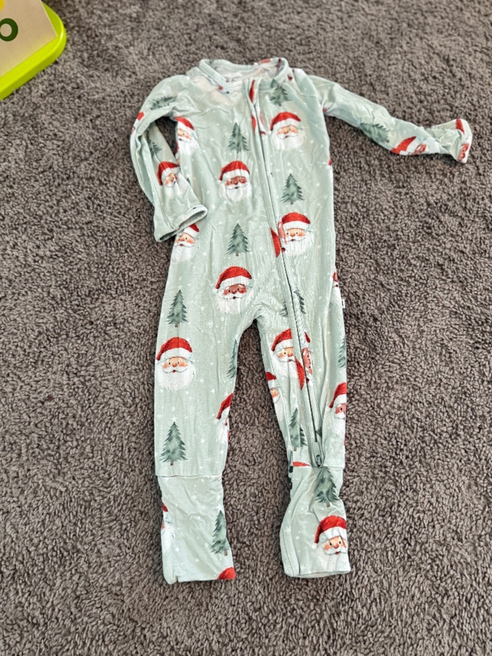 Bums & roses 9-12 months